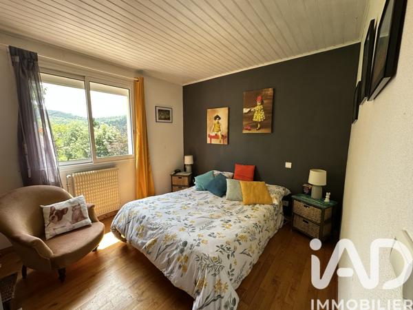 Maison à vendre 7 pièces 166,75 m² Douelle