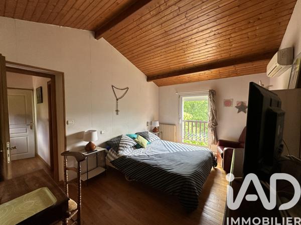 Maison à vendre 7 pièces 166,75 m² Douelle