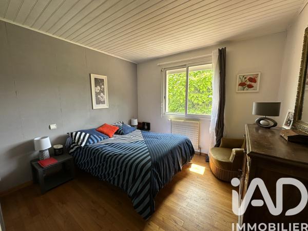 Maison à vendre 7 pièces 166,75 m² Douelle