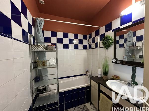 Maison à vendre 7 pièces 166,75 m² Douelle