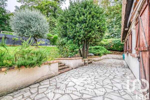 Maison à vendre 9 pièces 179 m² Coubron