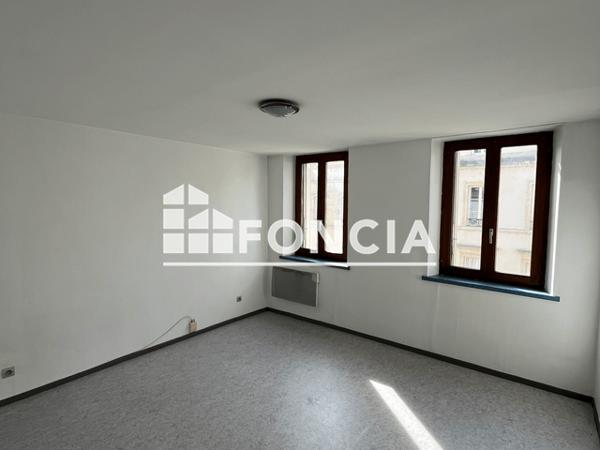 Location Studio 29.81 m² - 28 RUE STANISLAS Nancy 54000