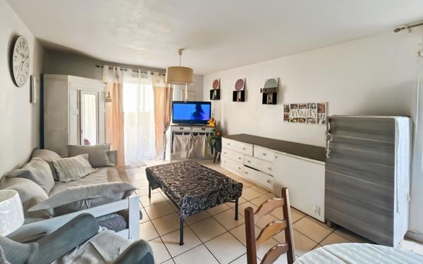 Appartement à vendre    3 pièces • 54 m2 Béziers