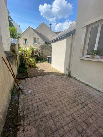 49000 ANGERS MAISON - QUARTIER JARDIN DES PLANTES