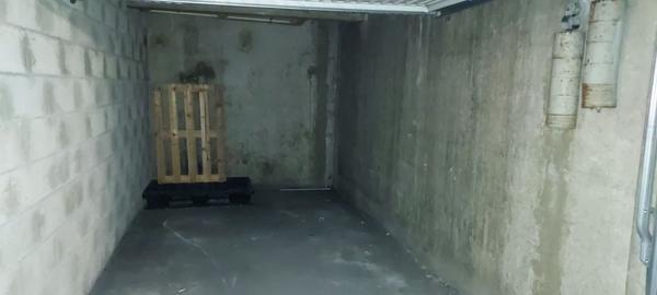 Parking / box 11 m2