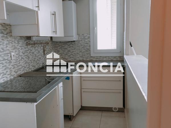 Location Appartement 3 pièces 55 m² - 1 RUE CLAUDE DEBUSSY Grenoble 38000