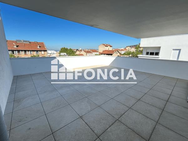 Location Appartement meublé 2 pièces 73.18 m² - Marseille 13015