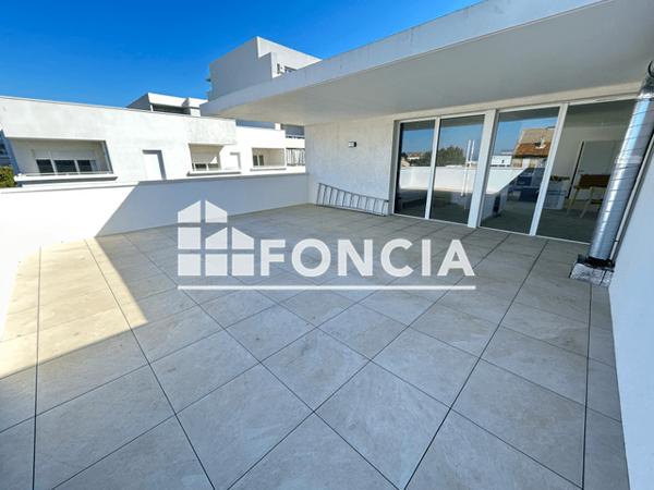 Location Appartement meublé 2 pièces 73.18 m² - Marseille 13015