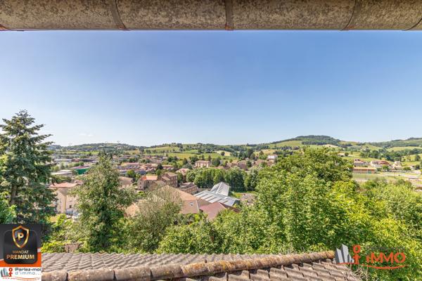 Maison à vendre, 8 pièces - Thizy-les-Bourgs 69240