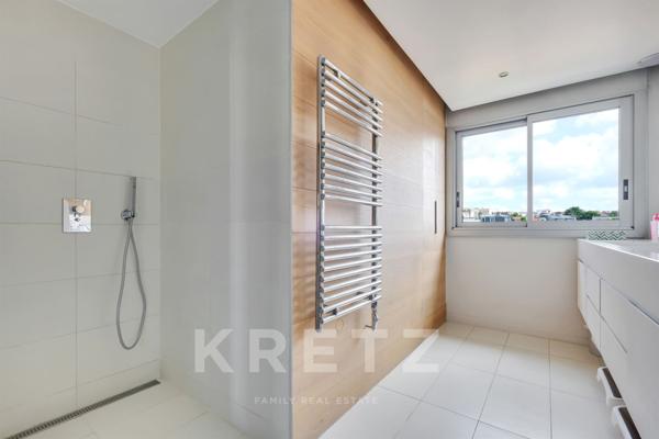 Comme une maison sur le toit