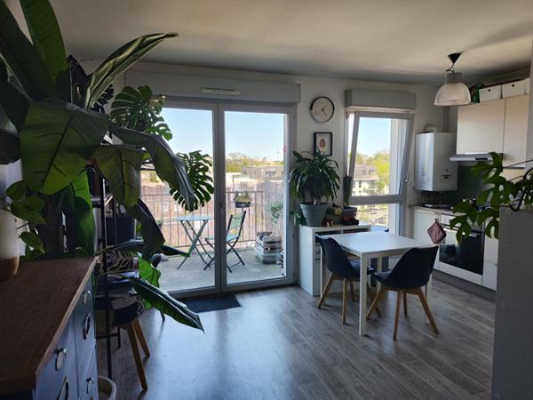 A LOUER : T2 à LOOS • • 645 € CC • Réf. 6306001-00086-001