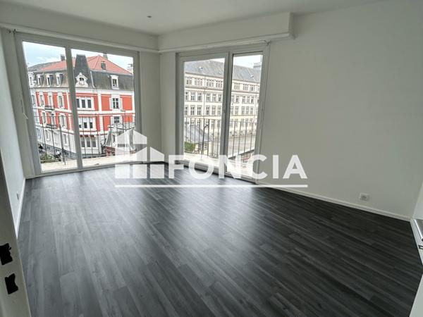 Location Appartement 5 pièces 97.47 m² - 12 AVENUE ROGER SALENGRO Mulhouse 68200