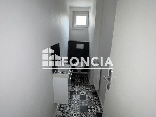 Location Appartement 5 pièces 97.47 m² - 12 AVENUE ROGER SALENGRO Mulhouse 68200