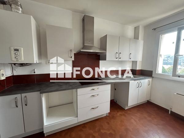 Location Appartement 3 pièces 74.78 m² - Rodez 12000