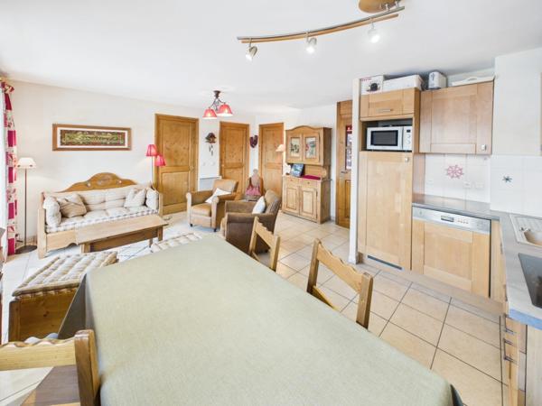 Haute Savoie (74), à vendre SAMOENS - Domaine skiable Grand Massif - Appartement T3 bis 51 m²