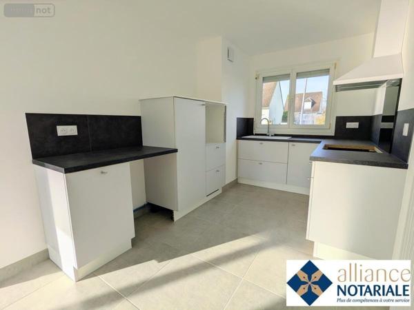 Maison à louer à Vire-Normandie dans le Calvados (14500), ref : 14076-L1033