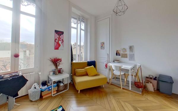 Appartement à louer    1 pièce • 23,74 m2 Lyon 9