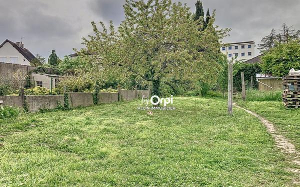 Maison à vendre    3 pièces •  Montluçon