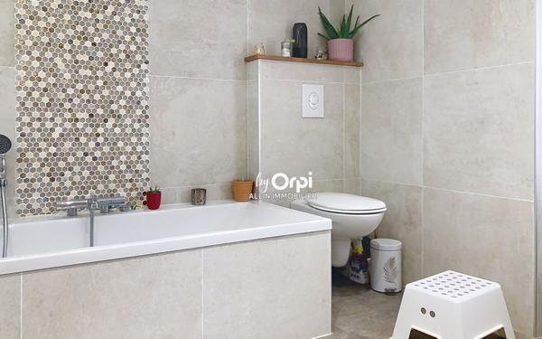 Maison à vendre    3 pièces •  Montluçon