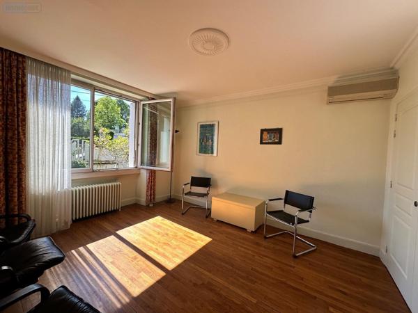 Appartement à vendre à Dole dans le Jura (39100), ref : Dole   
Théâtre