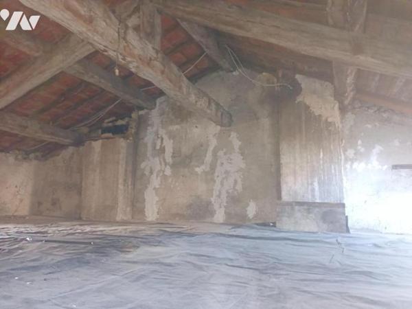 MAISON DE VILLE AVEC GARAGE A VENDRE A STENAY