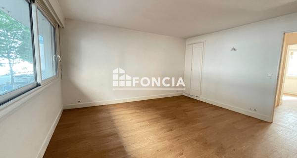 Location Appartement 3 pièces 59.38 m² - Montrouge 92120