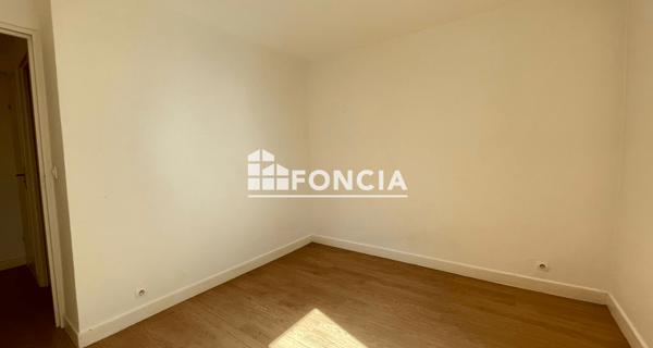 Location Appartement 3 pièces 59.38 m² - Montrouge 92120
