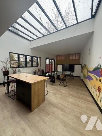 ANGERS CENTRE IMMEUBLE EN PLEINE PROPRIETE A USAGE MIXTE