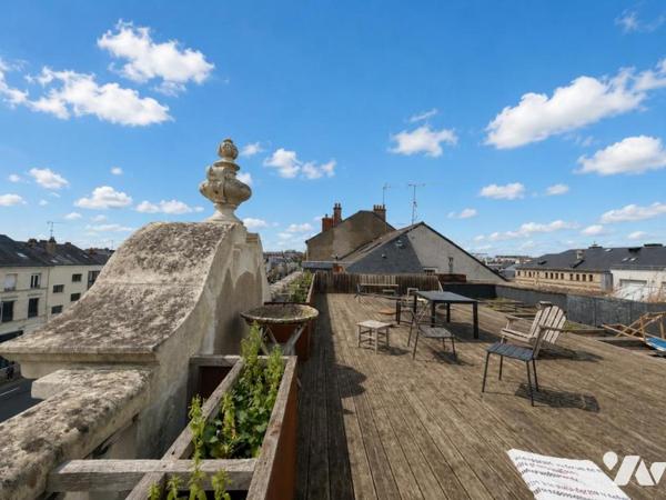 ANGERS CENTRE IMMEUBLE EN PLEINE PROPRIETE A USAGE MIXTE