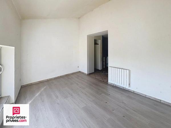 Rians Immeuble de rapport  local commercial + Appartements