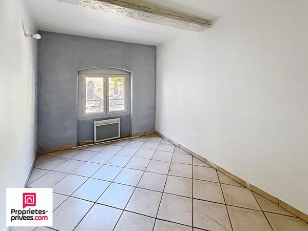 Rians Immeuble de rapport  local commercial + Appartements