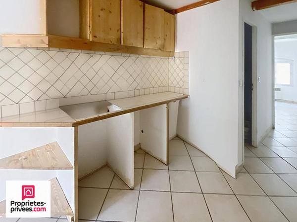 Rians Immeuble de rapport  local commercial + Appartements