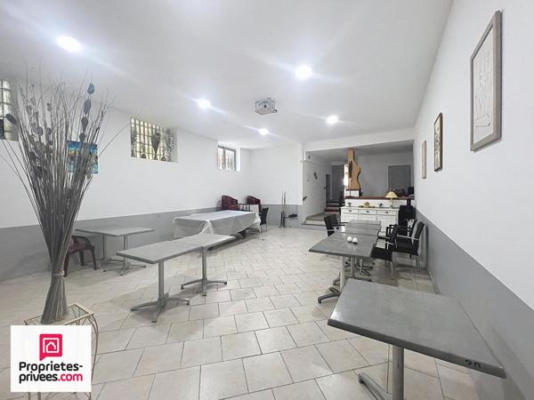 Rians Immeuble de rapport  local commercial + Appartements