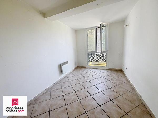 Rians Immeuble de rapport  local commercial + Appartements