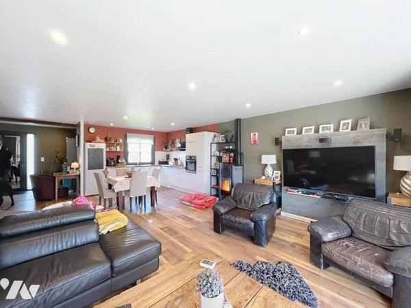 PLOEMEUR entre BOURG et PLAGES - VIE DE PLAIN PIED -  GRAND GARAGE