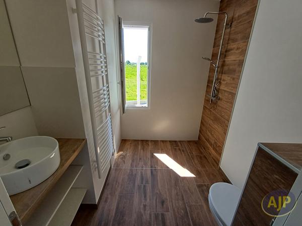 Location maison L Herbergement : 1 058 € - AJP Immobilier Vieillevigne