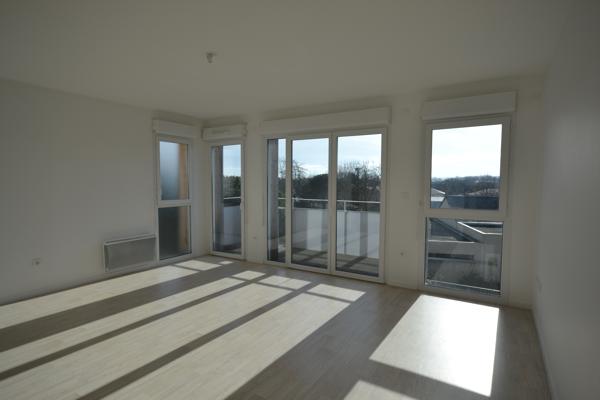 Location appartement 3 pièce(s) 68 m²
