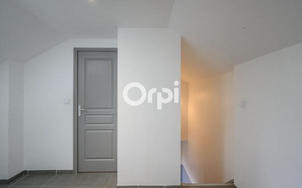 Maison à vendre    2 pièces •  Fenain