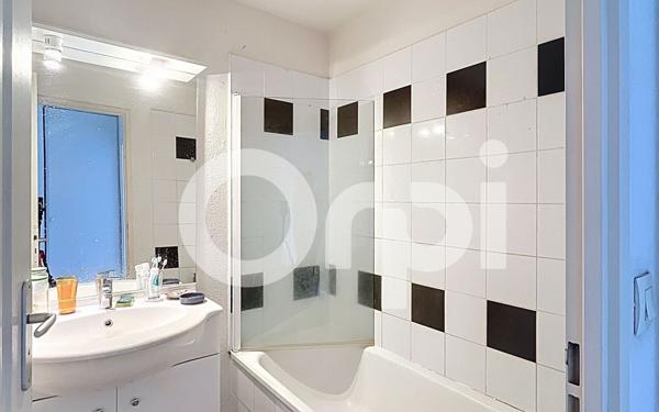 Appartement à vendre    2 pièces •  Brive-la-Gaillarde