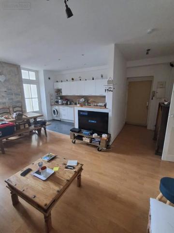 Location - Appartement Bourg-en-Bresse 01000 3 pièces 67 m 2