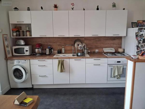 Location - Appartement Bourg-en-Bresse 01000 3 pièces 67 m 2