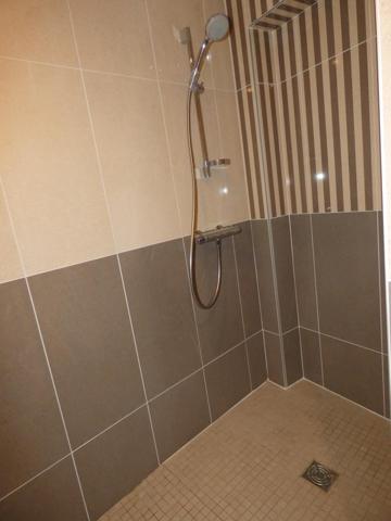 Charmante maison de village en pierre T4 de 85m² avec grange attenante et jardin de 100m²