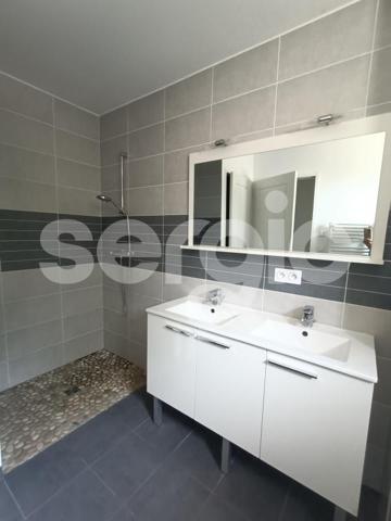 Location 4 Pieces 98 33160 Saint Medard En Jalles 57 4439 01 0004
