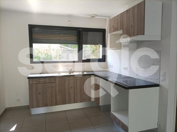 Location 4 Pieces 98 33160 Saint Medard En Jalles 57 4439 01 0004