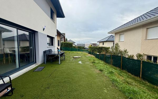 Maison à vendre    4 pièces •  Drumettaz-Clarafond