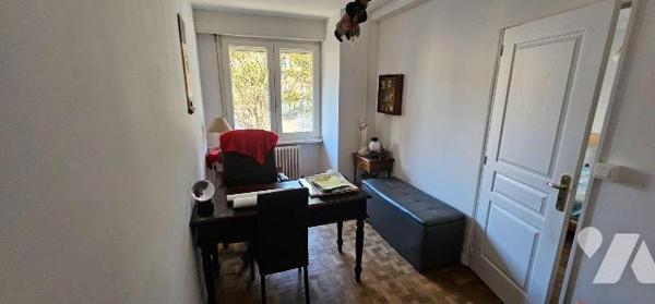 DUNKERQUE CENTRE
Appartement au 1er étage avec une belle terrasse de 65 m².
Belle entrée carr...