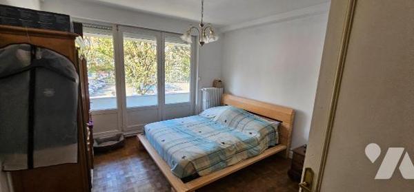 DUNKERQUE CENTRE
Appartement au 1er étage avec une belle terrasse de 65 m².
Belle entrée carr...