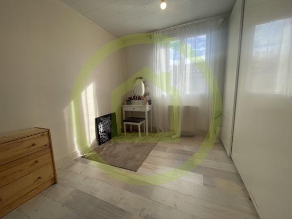 Maison à MARINGUES (63350)