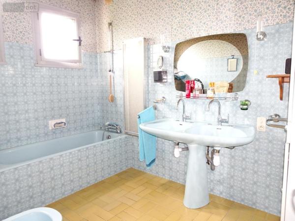 Maison à vendre à Vannes dans le Morbihan (56000), ref : 56049-679