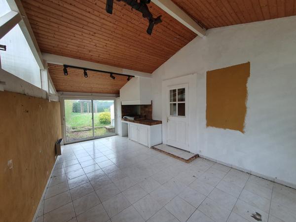 Maison de 98m2 à vendre avec 3 chambres et bureau à Hagetmau Maison de 98m2 à vendre avec 3 chambres et bureau à Hagetmau
